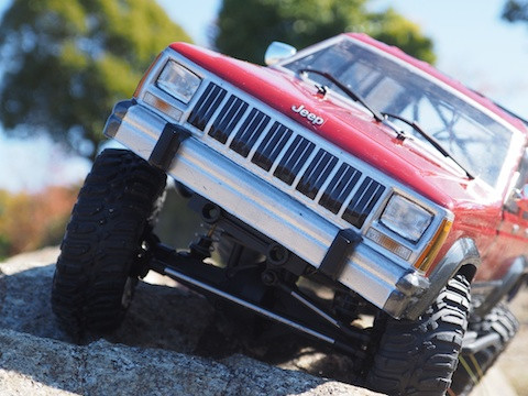 クローラーラジコンJeep Cherokee(Axial SCX10 DINGO)とOLYMPUS